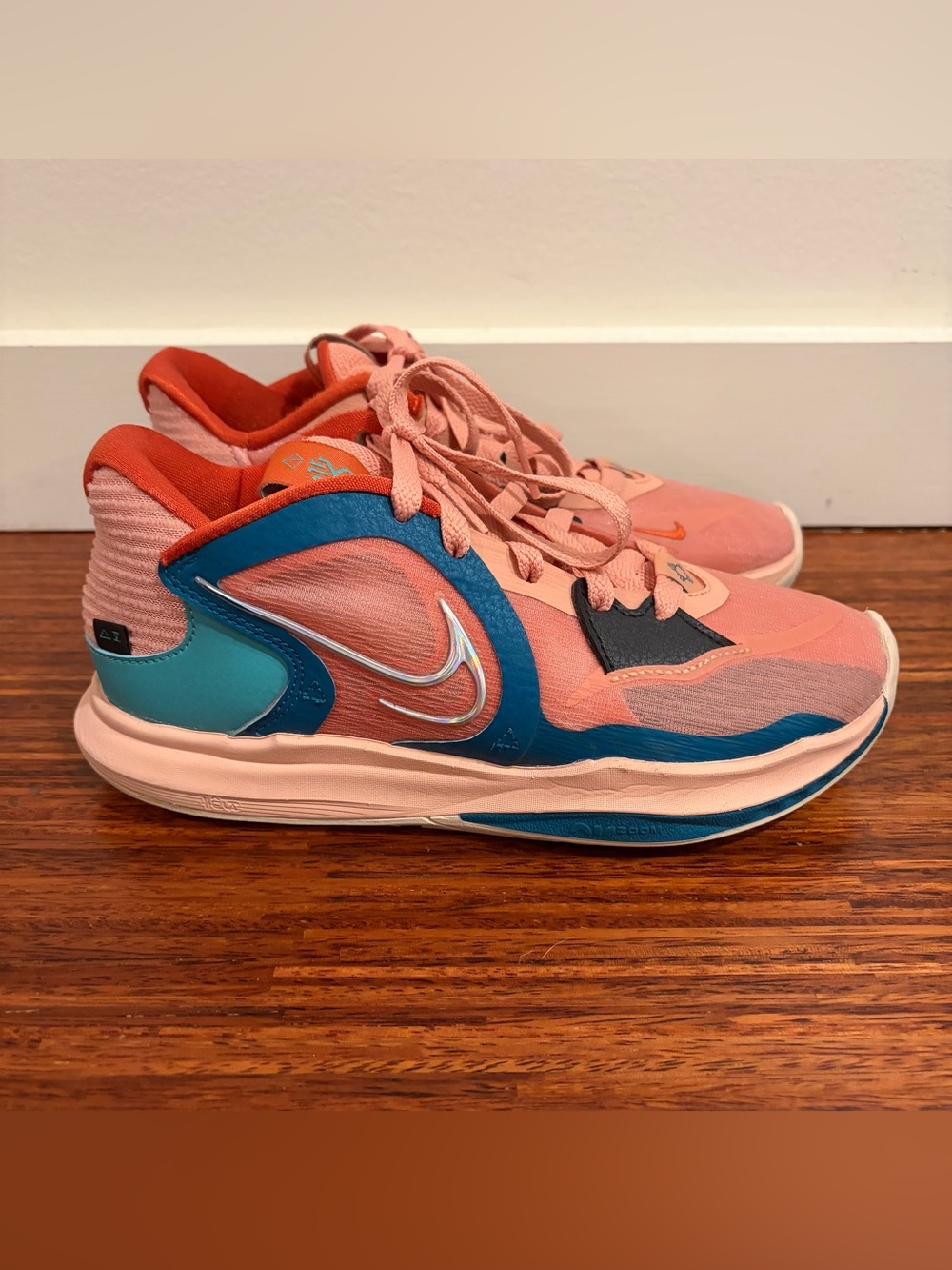 Nike Kyrie Low 5 "Madder Root" Teal/Pink Basketball Shoes Men’s 5 women’s 6.5